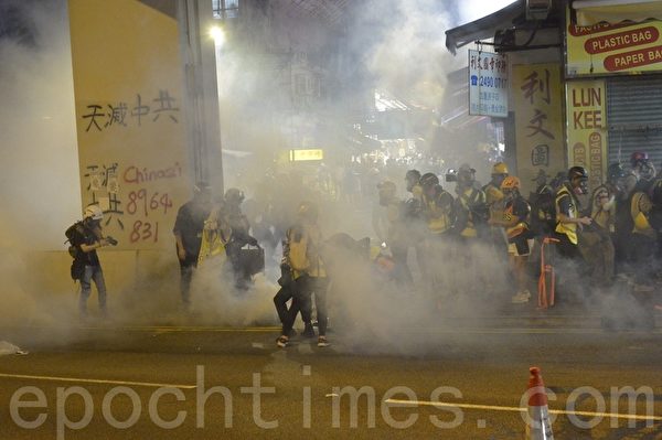 中共躲在防火墙后“放炮” 瞄准香港抗议者