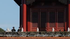 【禁闻】党刊发文放风 新年“首虎”是谁?