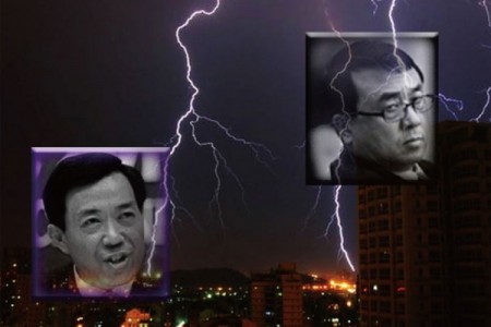 2012年的2月6日，重庆事件爆发，随后时任重庆市委书记的薄熙来（左）、市公安局局长王立军（右）下台。（大纪元合成图）