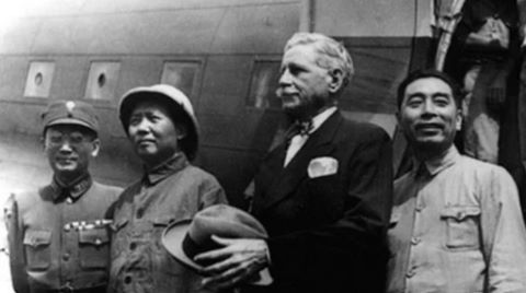 張治中投共 肉麻吹捧毛 「個人崇拜」有解藥