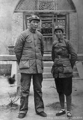 毛泽东和第三任妻子贺子珍。（网络图片） 