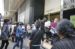 大陆游客巴黎吐心声（图）