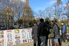 巴黎之旅 大陆青年学子为法轮功点赞（图）