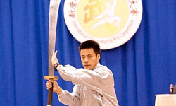 “天下为公”说真相—专访昔日举重冠军吴雨阳（上） 
